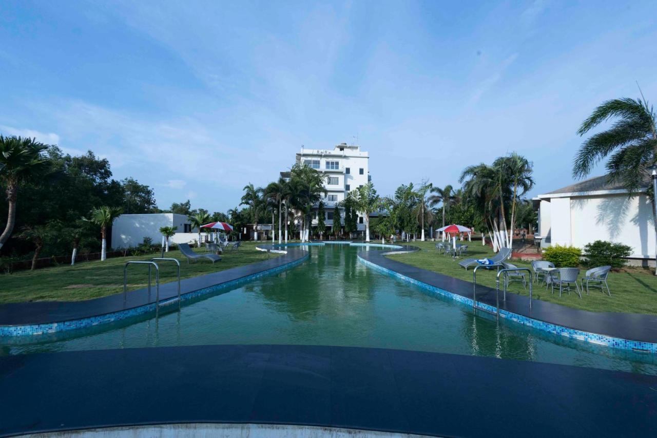 Samudra Resorts And Spa Puri Ngoại thất bức ảnh
