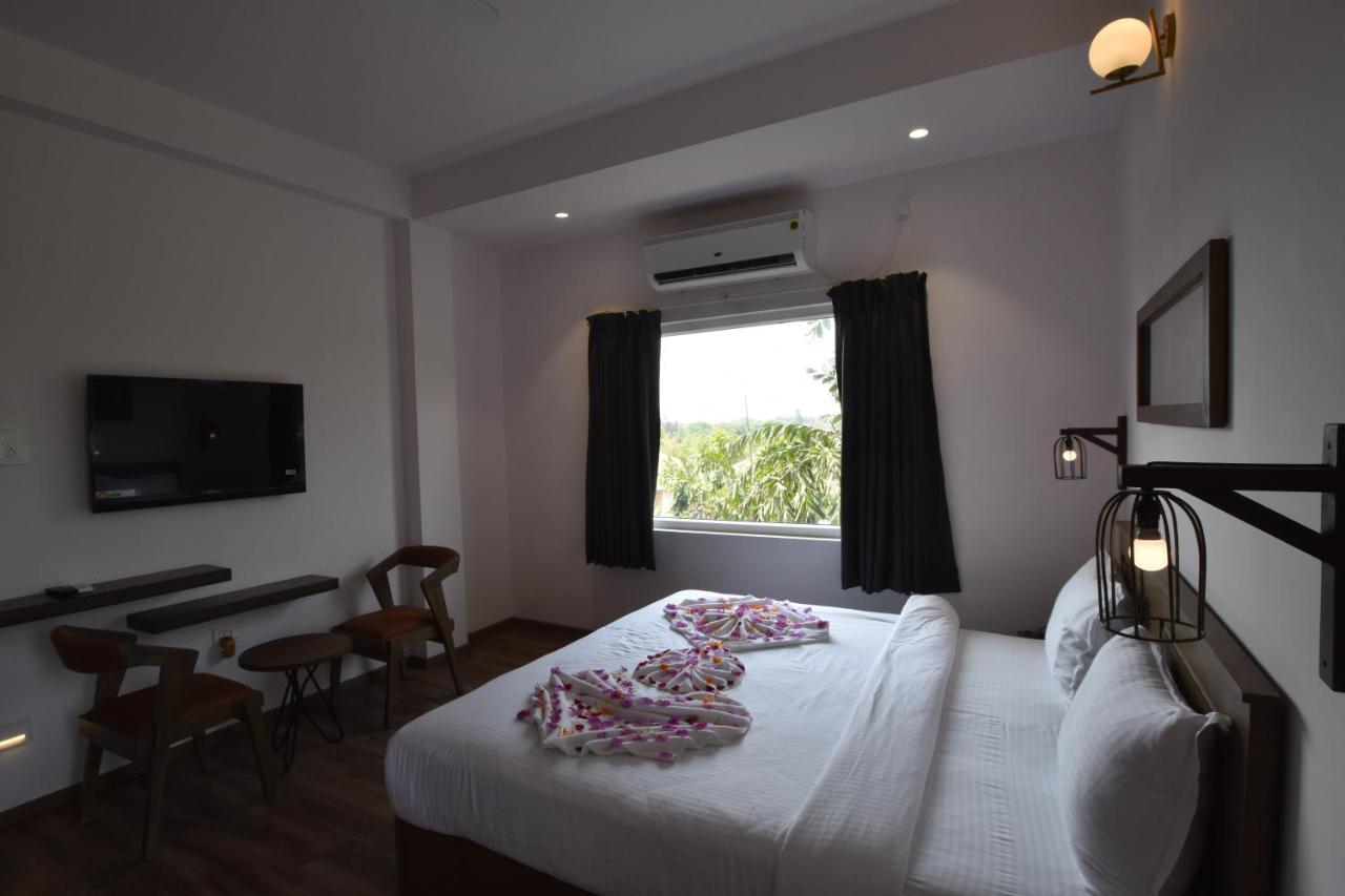 Samudra Resorts And Spa Puri Ngoại thất bức ảnh