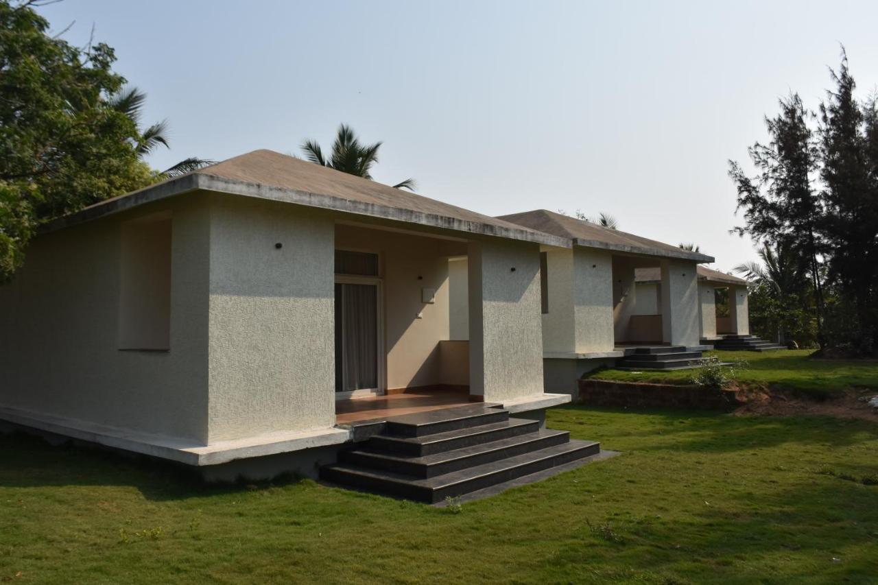Samudra Resorts And Spa Puri Ngoại thất bức ảnh